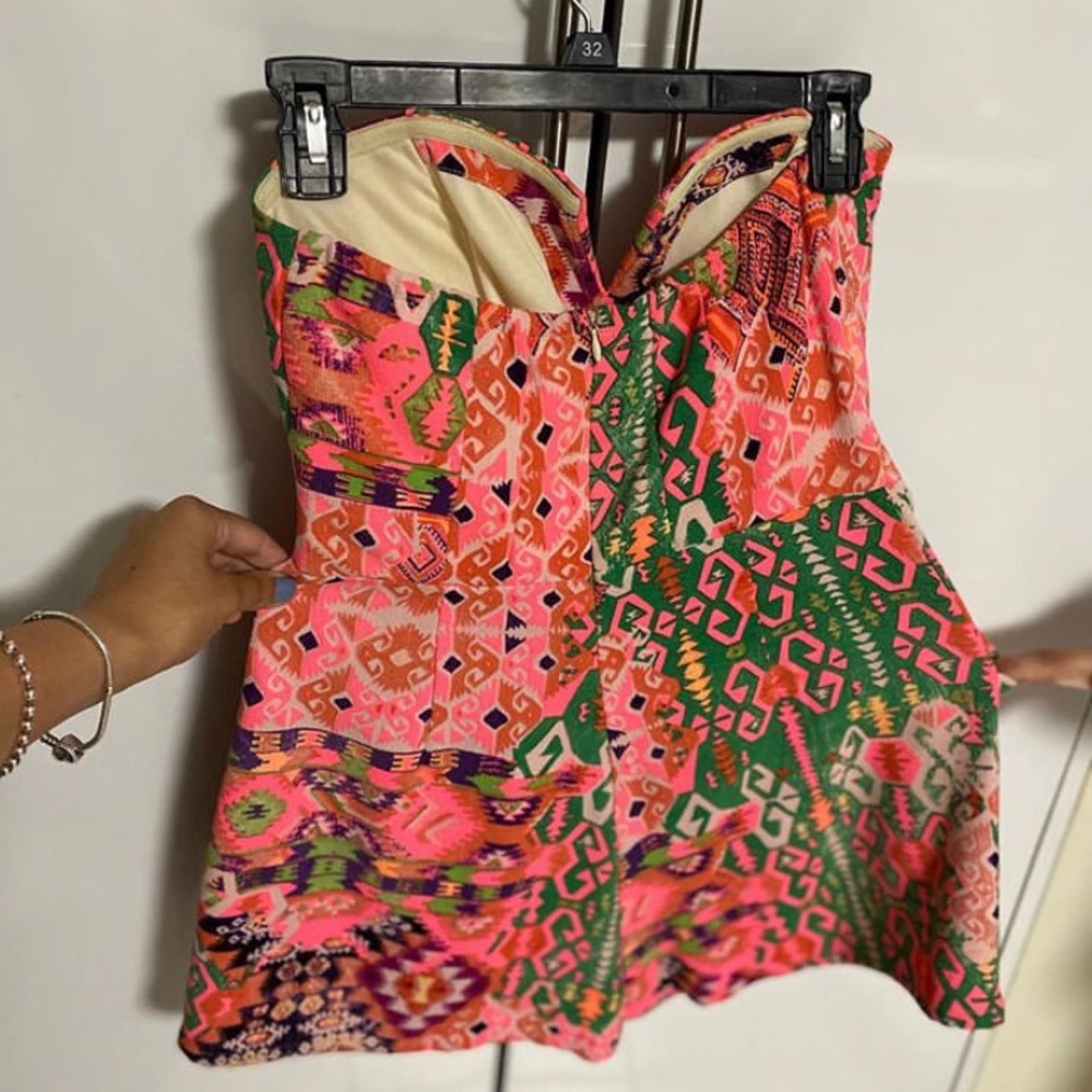 Romper - Picture 2 of 2
